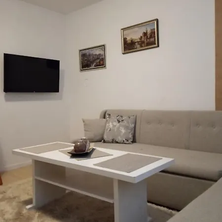 Luna Jahorina Zlatni Javor Milosa Crnjanskog 2d Appartement Ivisovo Greblje